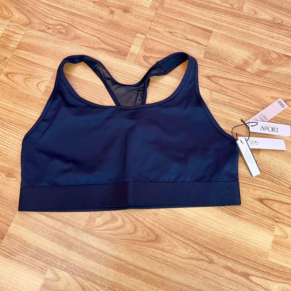 Victoria’s Secret women black sport bra